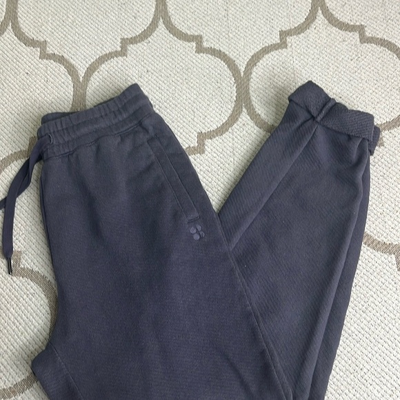 Sweaty Betty Nestle Up Taper Pants Urban Grey Sweatpants - Picture 13 of 17